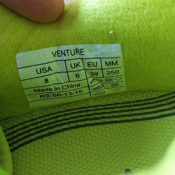 Vionic Womens White Sneakers Tennis Shoes Sz 8 lime green shoe strings - Picture 7 of 9